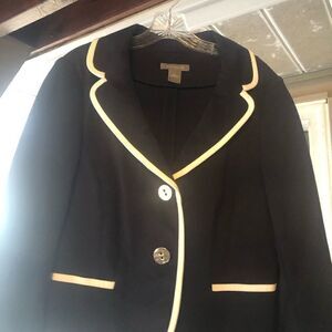 🔥Ann Taylor beautiful two piece Navy and White Trim suit. Great Price